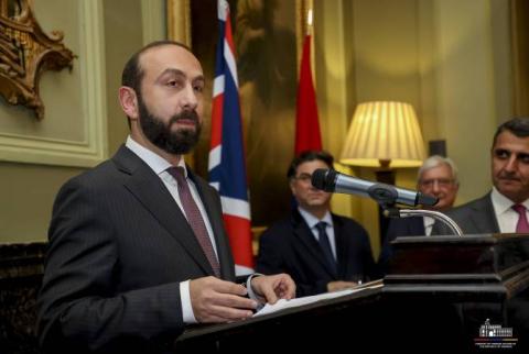 Canciller armenio: Reafirmamos nuestro compromiso de trabajar con el Reino Unido para abordar los desafíos globales 