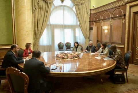 泽纳•米纳访问亚美尼亚讨论申办 2027 年法语国家运动会