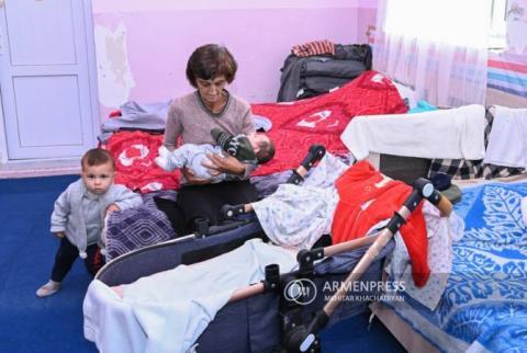 Disminuyó significativamente el número de desplazados de Nagorno Karabaj viviendo en refugios temporales