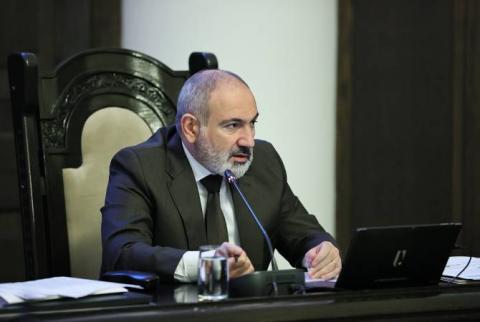 Nikol Pashinyan: No hay flujo emigración de personas desplazadas por la fuerza de Nagorno Karabaj