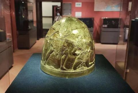 "Скифское золото" после 10 лет за границей вернулось в Украину