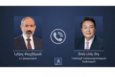 رئيس الوزراء نيكول باشينيان يتحدّث هاتفياً مع الرئيس الكوري الجنوبي يون سوك يول وبحث التعاون