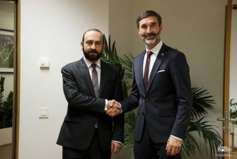 گفتگوی  وزرای امور خارجه ارمنستان و اسلواکی در خصوص وضعیت امنیتی در قفقاز جنوبی 