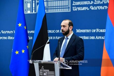 Erevan attend le retour des prisonniers arméniens le 13 décembre
