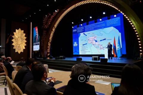 Paşinyan: "Barış Kavşağı" Ermenistan ve Azerbaycan'ın denize erişim imkanlarının artmasına yardımcı olacak
