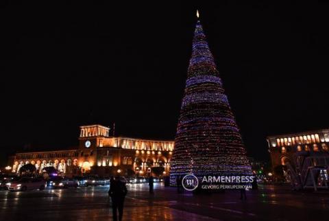 亚美尼亚共和国广场新年圣诞树亮灯仪式将于12月19日举行