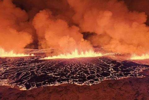 فوران آتشفشان درکوه های ایسلند