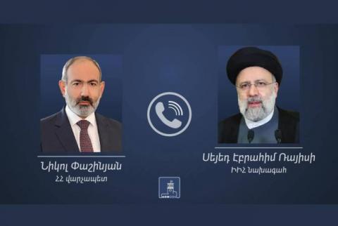 Armenian Prime Minister, Iranian President hold phone talk