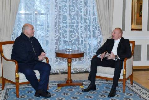 В Санкт-Петербурге состоялась встреча Алиева и Лукашенко
