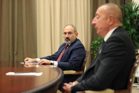 Pashinyan et Aliyev ont discuté de l'agenda de la paix entre l'Arménie et l'Azerbaïdjan
