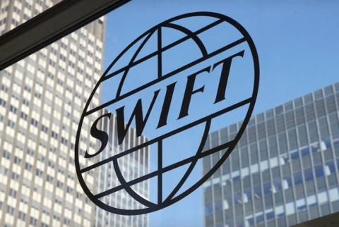Тегеран и Москва полностью отказались от SWIFT: Центральный банк Ирана