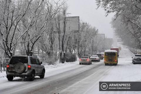 ՀՀ տարածքում կան փակ և դժվարանցանելի ավտոճանապարհներ, Լարսը փակ է բեռնատարների համար 