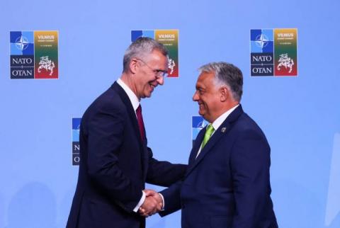 Орбан заверил Столтенберга, что призовет парламент Венгрии одобрить прием Швеции в НАТО
