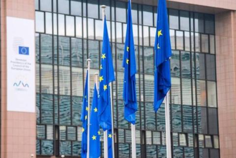 ЕС хочет привлечь € 10 миллиардов для создания транспортного коридора с Центральной Азией в обход России