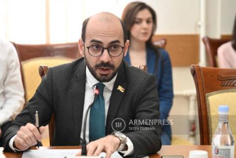 Армения привержена возобновлению трехсторонних переговоров в Брюсселе: депутат Парламента РА