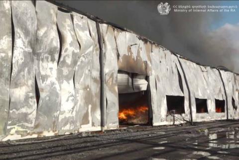 Թբիլիսյան խճուղում գտնվող պահեստային տարածքում բռնկված հրդեհը մեկուսացվել է