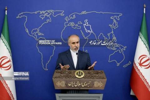 إيران تدعو أذربيجان وأرمينيا إلى ضبط النفس والحوار لتحقيق السلام