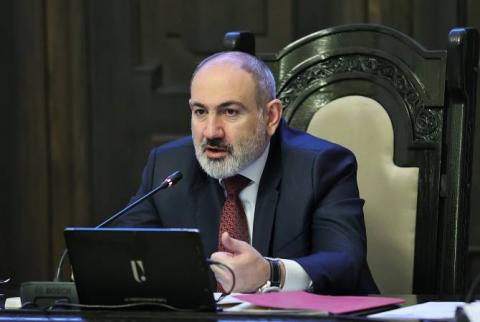 پاشینیان در واکنش به  اتهامات باکو: " ارمنستان در عرصه دفاعی فقط اهداف قانونی را دنبال می کند."