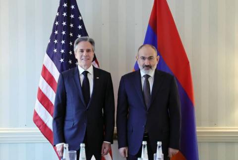 Rencontre entre le Premier ministre Nikol Pashinyan et le Secrétaire d'État américain à Munich 