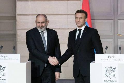 Macron a souligné la présence de Pashinyan à la cérémonie d'entrée au Panthéon de Missak Manouchian et de ses camarades 