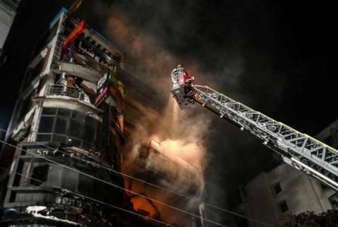 Bangladesh building fire kills 45