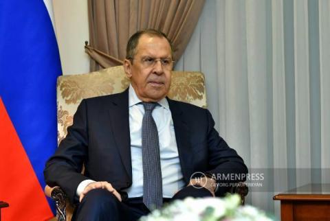 Lavrov: un règlement entre l'Arménie et l'Azerbaïdjan n'est possible que sur la base de déclarations trilatérales 