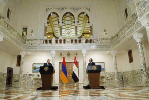 مصر شريك موثوق بالنسبة لنا في علاقاتنا وحوارنا مع العالم الإسلامي-باشينيان بمؤتمر صحفي مشترك مع السيسي-