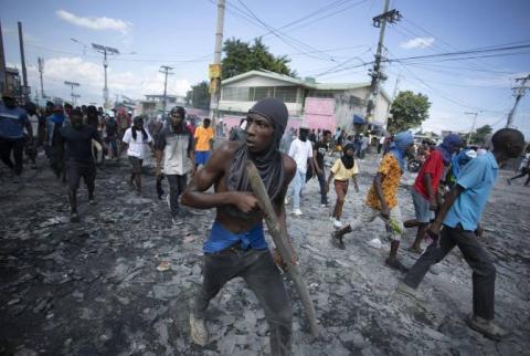 Совбез ООН призвал вооруженные банды немедленно остановить насилие в Гаити