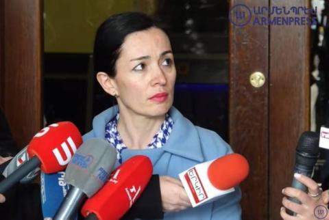 Ժաննա Անդրեասյանը կարևորում է քննարկումները բուհերի և գիտահետազոտական կազմակերպությունների միավորման վերաբերյալ