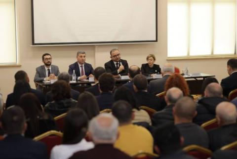 Представители фракции “Гражданский договор” провели встречу с вице-премьером Армении по вопросу вынужденных переселенцев