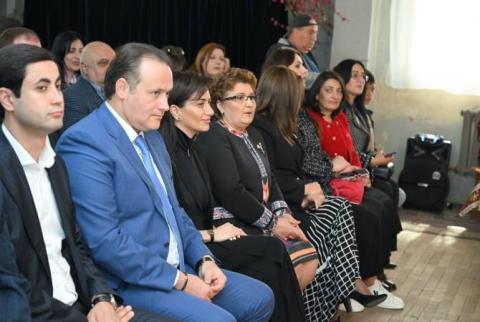 Աննա Հակոբյանը մասնակցել է «Փրկություն» հաշմանդամ երիտասարդների կենտրոնի շահառուների ներկայացմանը