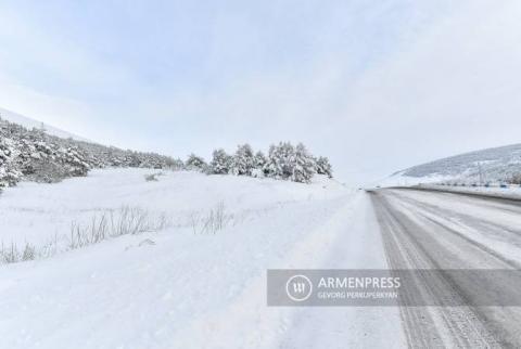 На территории Армении есть закрытые автодороги, Ларс открыт для всех видов транспорта