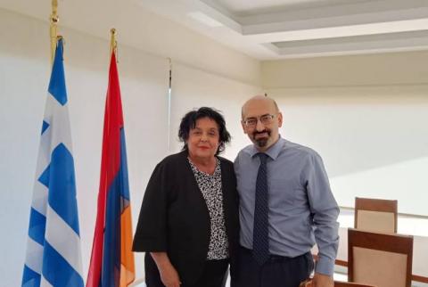 Посол РА и депутат парламента Греции обсудили вопросы  дальнейшего развития двусторонних отношений