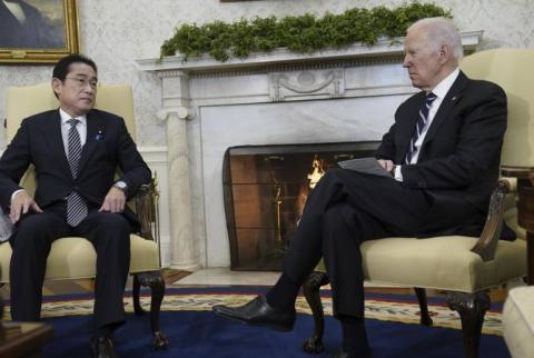 Байден и Кисида обсудят оборону, безопасность и координацию ВС США и Японии