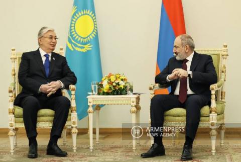 Никол Пашинян и Касым-Жомарт Токаев обсудили вопросы сотрудничества Армения-Казахстан