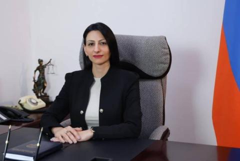 Անահիտ Մանասյանն առանձին հանդիպումներ է ունեցել լրագրողներ Հռիփսիմե Ջեբեջյանի և Գայանե Զարգարյանի հետ