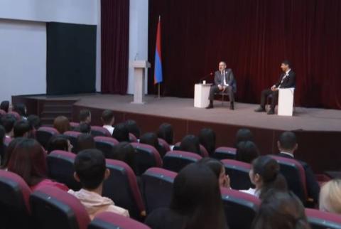 Խաղաղության օրակարգը արտագաղթը կանխելու մասին է. վարչապետ