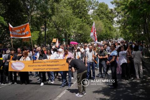 Մենք ոչ թե չաշխատելու, այլ արժանապատվորեն աշխատելու կողմնակից ենք․ Երևանում նշվեց Աշխատանքի միջազգային օրը
