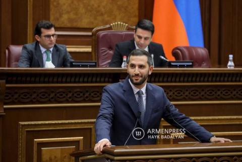 С турецкой стороны мы не увидели никаких шагов по реализации договоренности об открытии границы: вице-спикер НС Армении