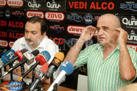 Press conference by Vardan Devrikyan and Ruben Babayan