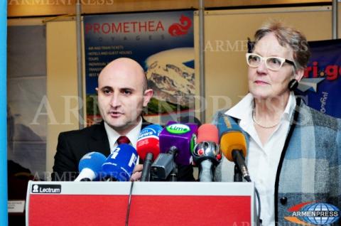 Press conference by Mekhak Apresyan and Felicitas Wressnig