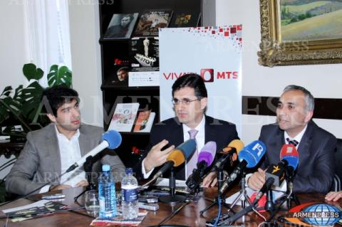 The press conference by John Heffern, Ralph Yirikyan and Sergey 
Smbatyan