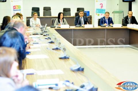 Opening of the program Month of my finances