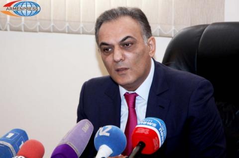 Presentation and round table on the process of digital television
