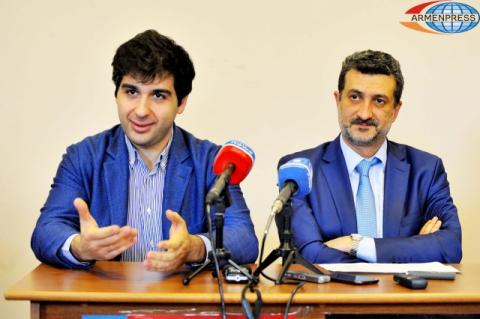 Joint press conference by kapellmeister Sergey Smbatyan and vice-mayor 
of Yerevan Aram Sukiasyan
