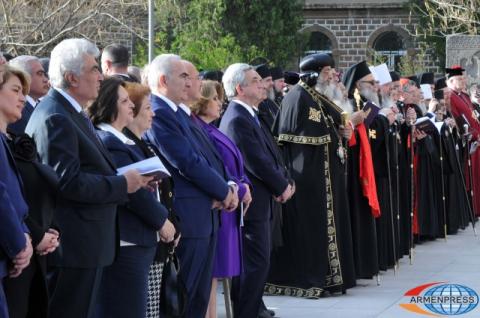 ՀՀ Նախագահ Սերժ Սարգսյանը մասնակցում է Հայոց 
ցեղասպանության զոհերի սրբադասման արարողությանը
