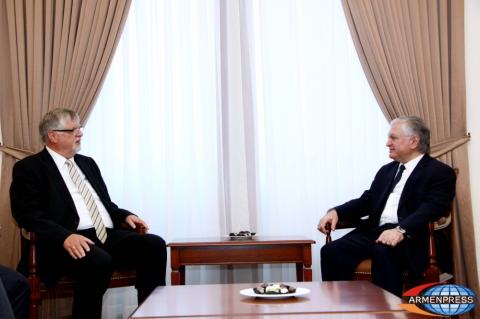 Armenian Foreign Minister Edward Nalbandian received EU 
Special Representative for the crisis in Georgia and the South 
Caucasus Herbert Zalber
