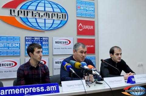 Press conference of Head coach of Armenia's gymnastics team 
Hakob Serobyan, gymnastс Harutyun Merdinyan and  Artur 
Davtyan