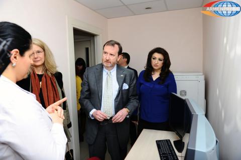 U.S. Ambassador to Armenia Richard Mills visited Armenian 
American Wellness Center