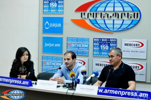  Press conference of Hakob Serobyan, head coach of Armenia’s 
gymnastics team, and Europe Championship bronze medal 
winner Harutyun Merdinyan